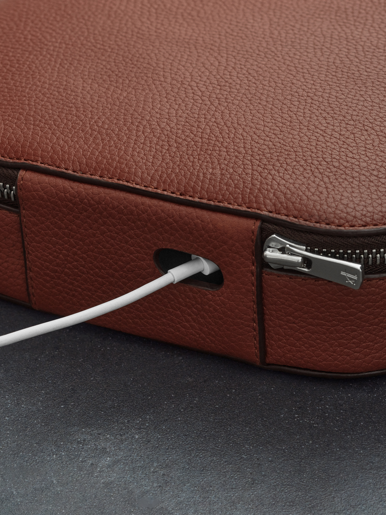 Woolnut Leather Case for AirPods Max - Cognac - Open Box