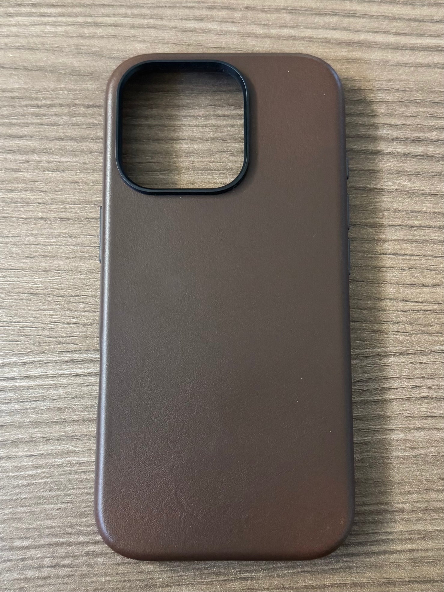 Nomad Traditional Leather Case for iPhone 16 Pro - Brown - Open Box