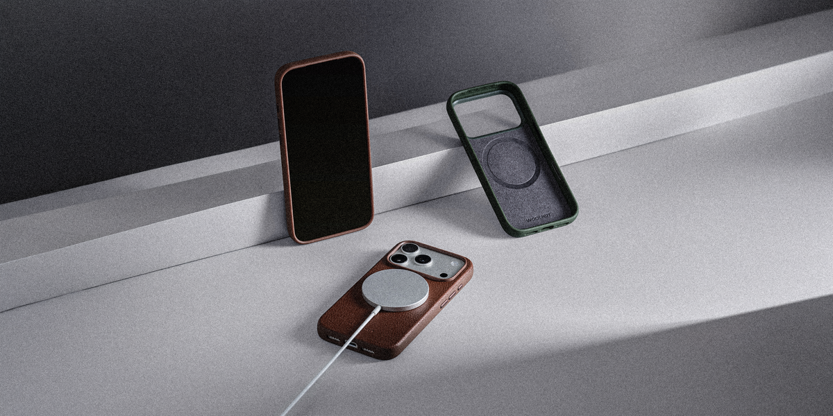 Woolnut Leather Case for iPhone 18 Pro - Black